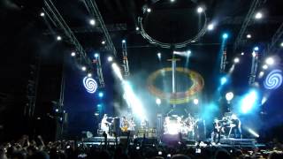 Toto - Intro + Only the Children - Lucca 2012