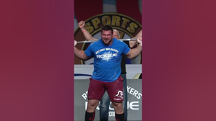 Martins Licis completing a 560LB Steinborn Rockover Squat during the 2018 Rogue Record Breakers