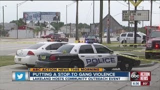 Local community members gathered together to take action against
recent rise in gang violence.