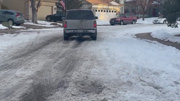 Aurora neighborhood fed up with iced-over roads