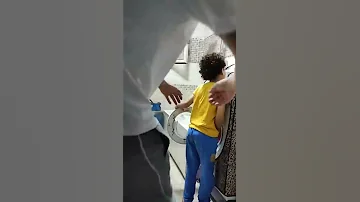 لما ابنك يعوز يعمل حمام فى نصف الليل Shorts 
