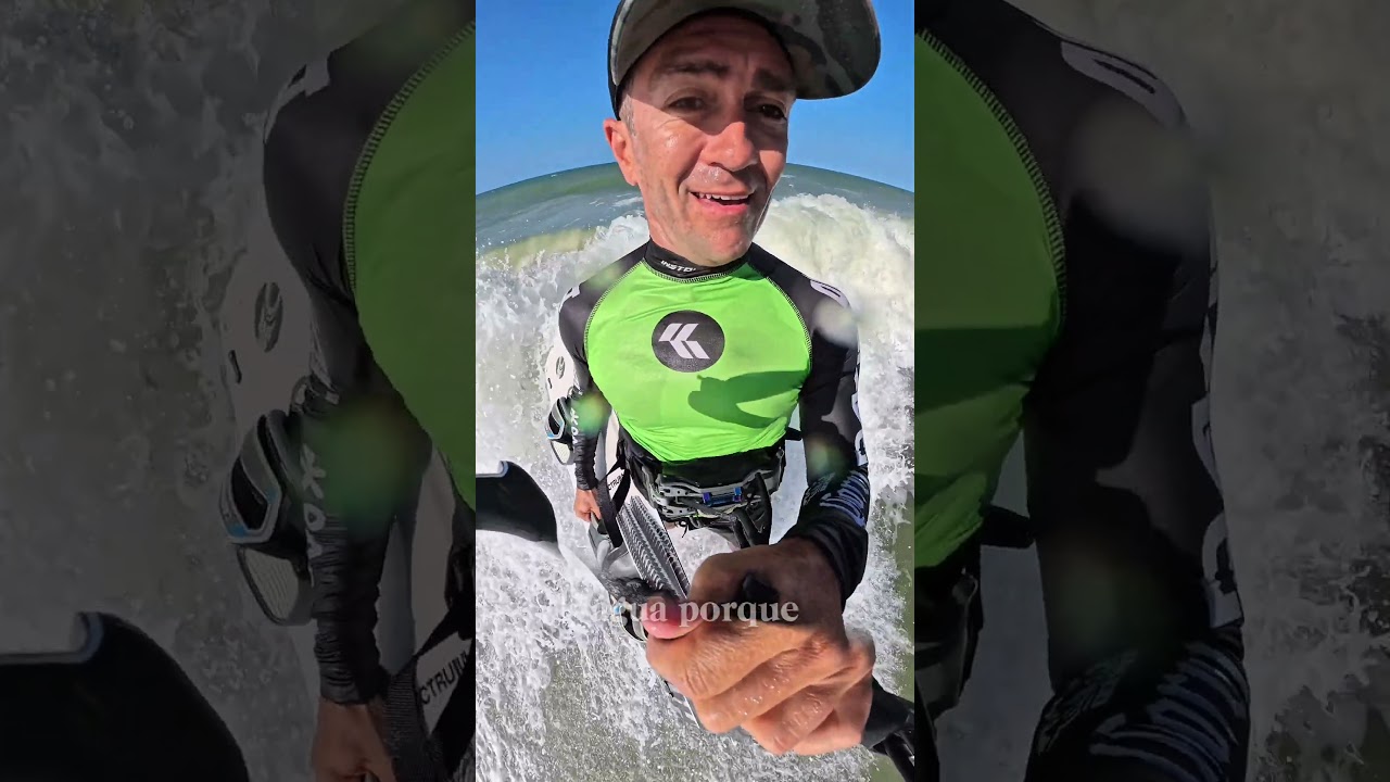 Resgate de prancha no kitesurf # #kitesurfadventure #kitesurfing #kitesurf #kitesurfingworld