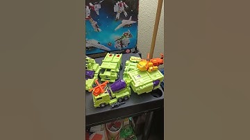 Studio Series 86 Devastator with AOTP Superion and Sandstorm