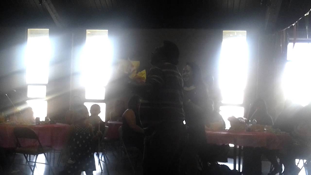 Uliuli man dancing at party