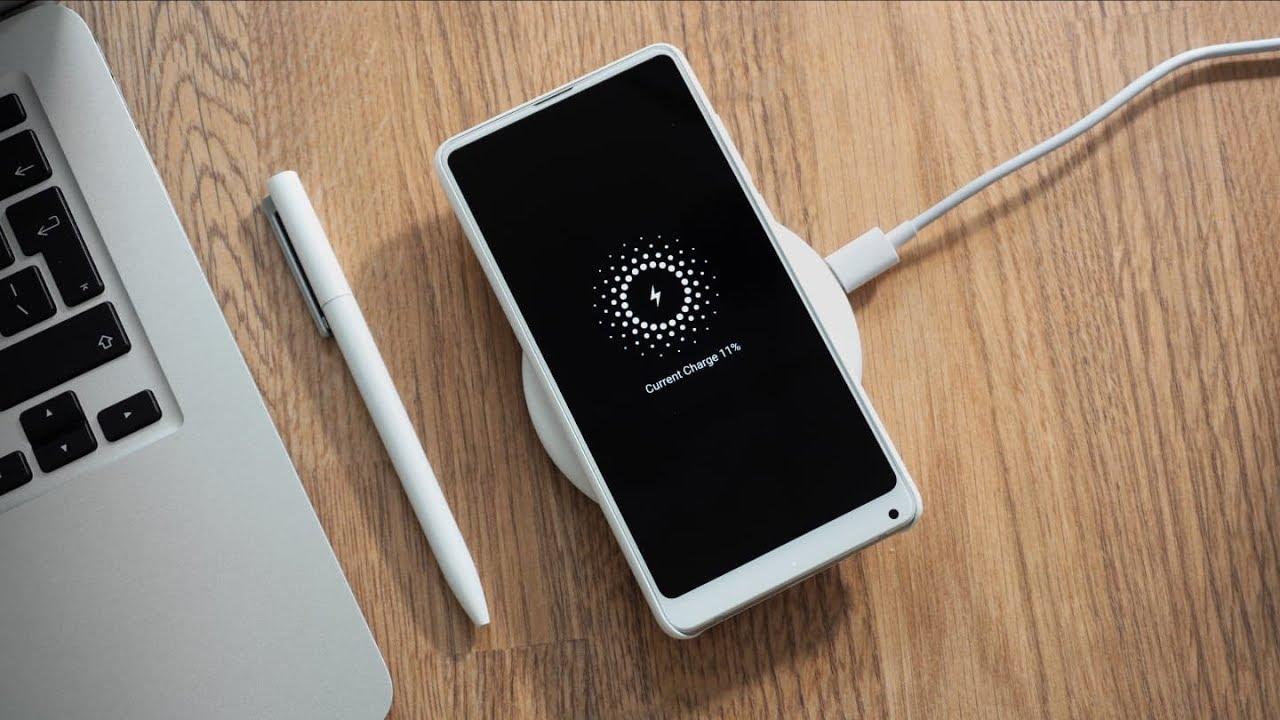 Xiaomi Mi Wireless Qi Charger   iPhone compatible   