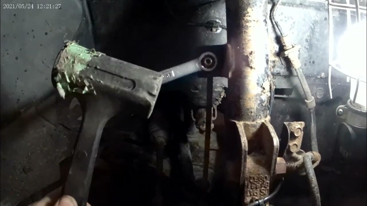 Jeep Compass (Patriot Caliber) Clutch Replacement - Part 2 Removing