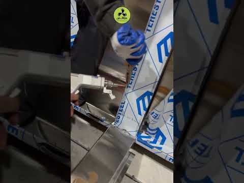 تولیدکننده هود ایتالیایی پیچ و مهره ای و برش لیزری در پردیس شرکت کولاک فن09121865671
