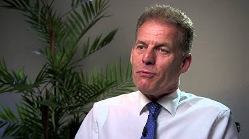 What is a structural engineer