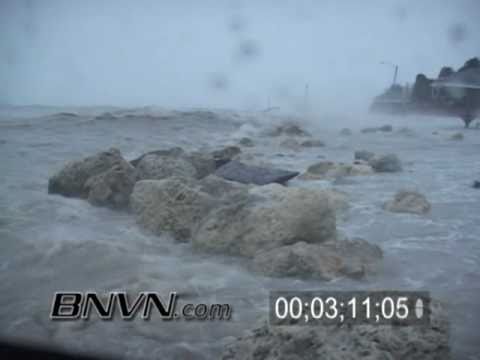 Hurricane Rita Video - Key West Florida - 9/20/200...