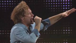 Bon Jovi - It's My Life - Live In New Jersey 2010