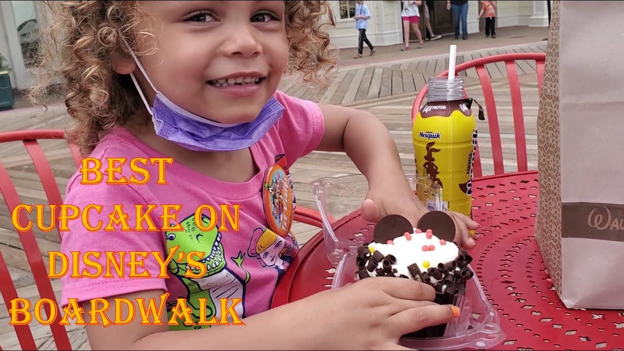 Disney Food Blog: Best Cupcake on the Boardwalk!!! - YouTube