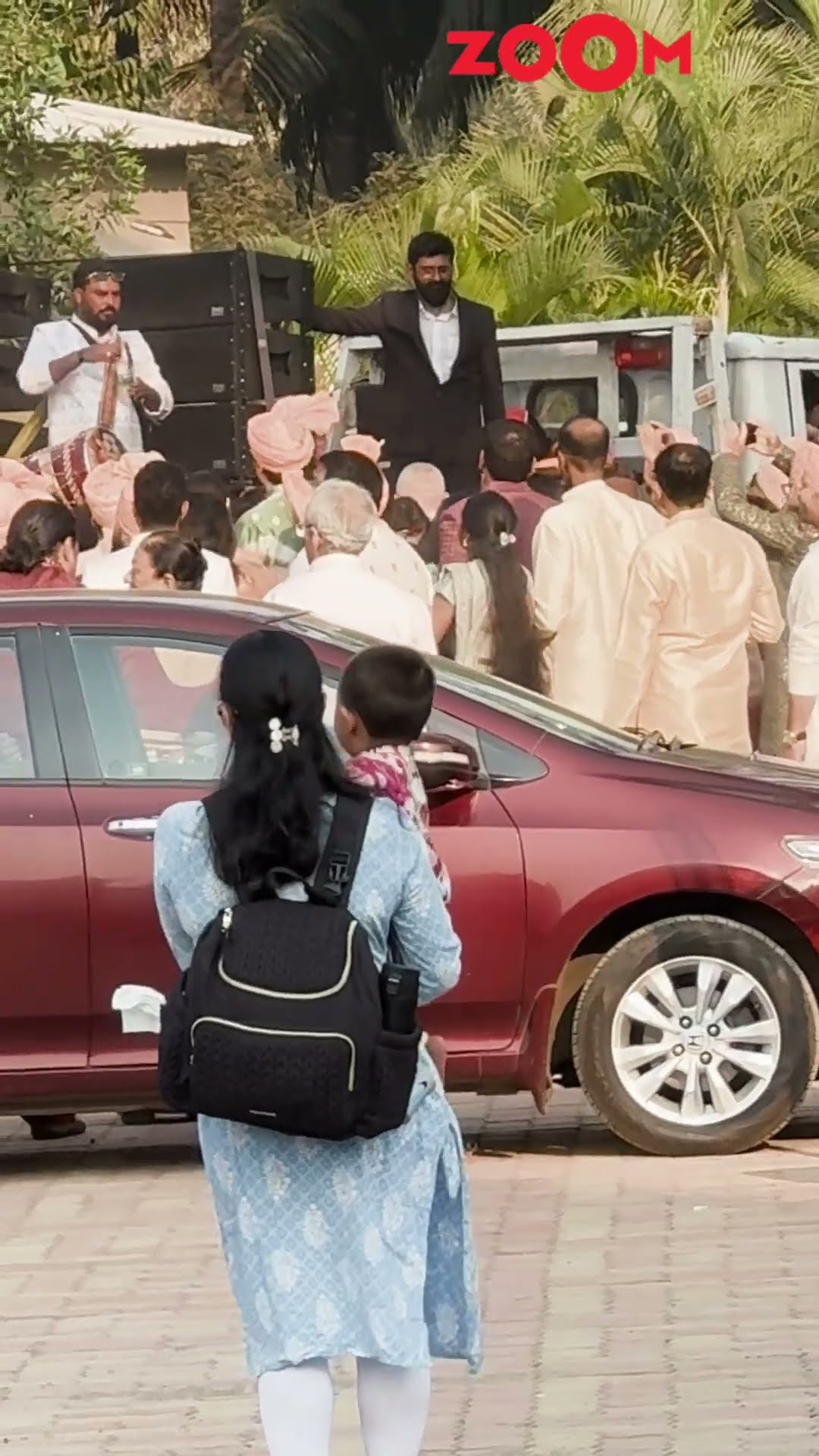 GLIMPSES from Priyanka Chopra's brother Siddharth's baraat at the wedding venue ? #shorts