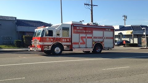 LAFD USAR 85 and engine 285 responding