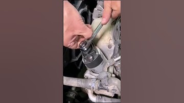 Adjustable oil filter wrench