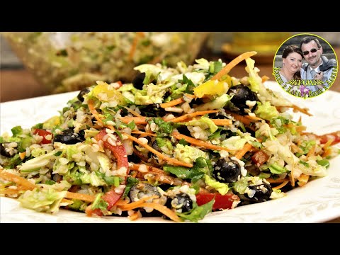 Видео: Гречка и овощи. Один из тех салатов, который помог мне похудеть на 35 кг. Очень просто и вкусно.