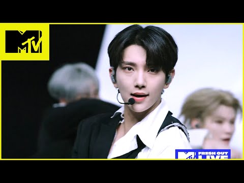 'Ready to Love' SEVENTEEN – Live Performance for MTV Fresh Out Live