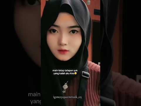 kiss 😘 #goyangtiktok #hijab #hijabcantik #fyp