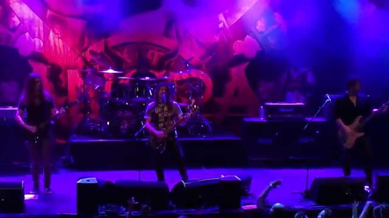 Angra - Make Believe ao vivo