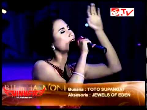PIA UTOPIA Feat OLY WINNER & FIA - MIMPI @ HARMONI SCTV (24-04-11)