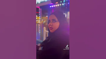مقلب الفنانة ندى القلعة بالقرية العالمية دبي Nada Algalaa 