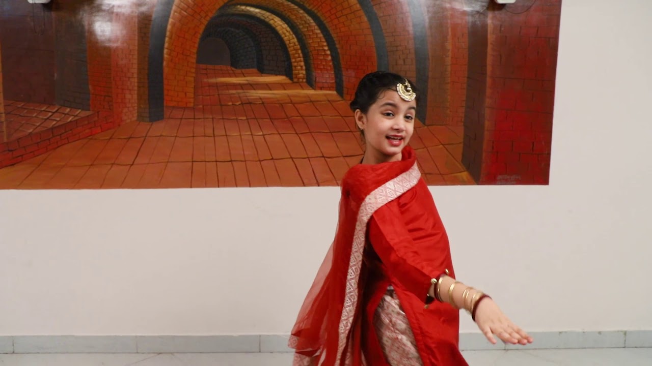 Maavan ta diyaan  Surinder Kaur Ji  punjabi folk dance  PariRaj Kaur