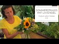 Wie du einen Sommerstrauss mit Lavendel und Sonnenblumen selber bindest DIY Tipps von Margit Strak