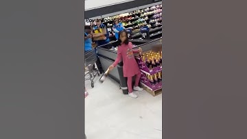 Walmart Situation is WILD 😳