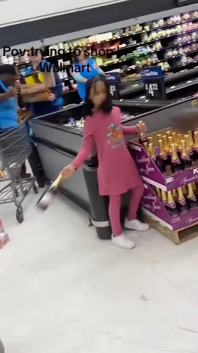 Walmart Situation is WILD 😳