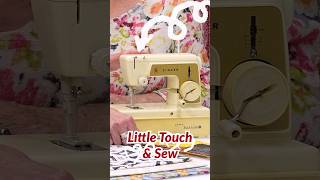 Vintage Sewing Machine - Singer Little Touch &amp; Sew 😍