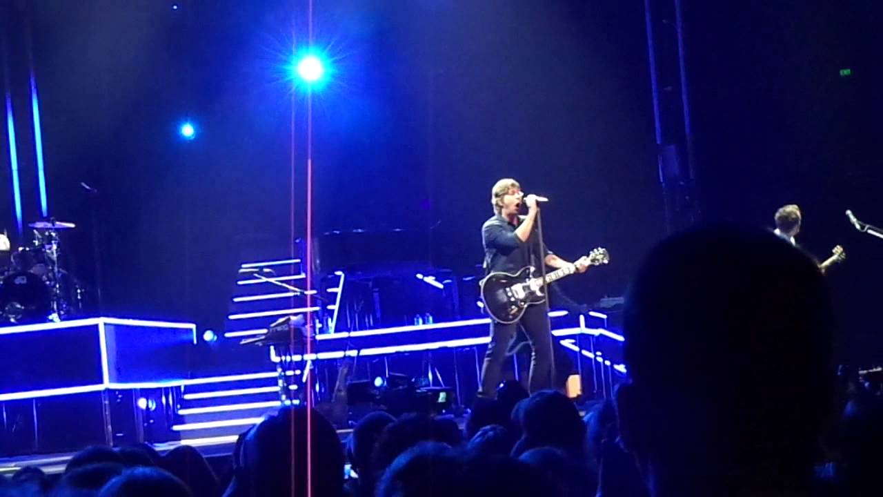 Parade Matchbox Twenty LIVE at the Adelaide Entertainment Centre 8/11