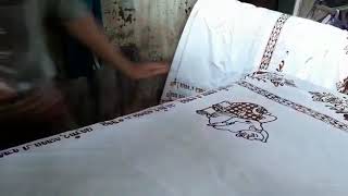 Proses produksi Pembatikan Sarung Batik Sosrokartono motif wayang semar