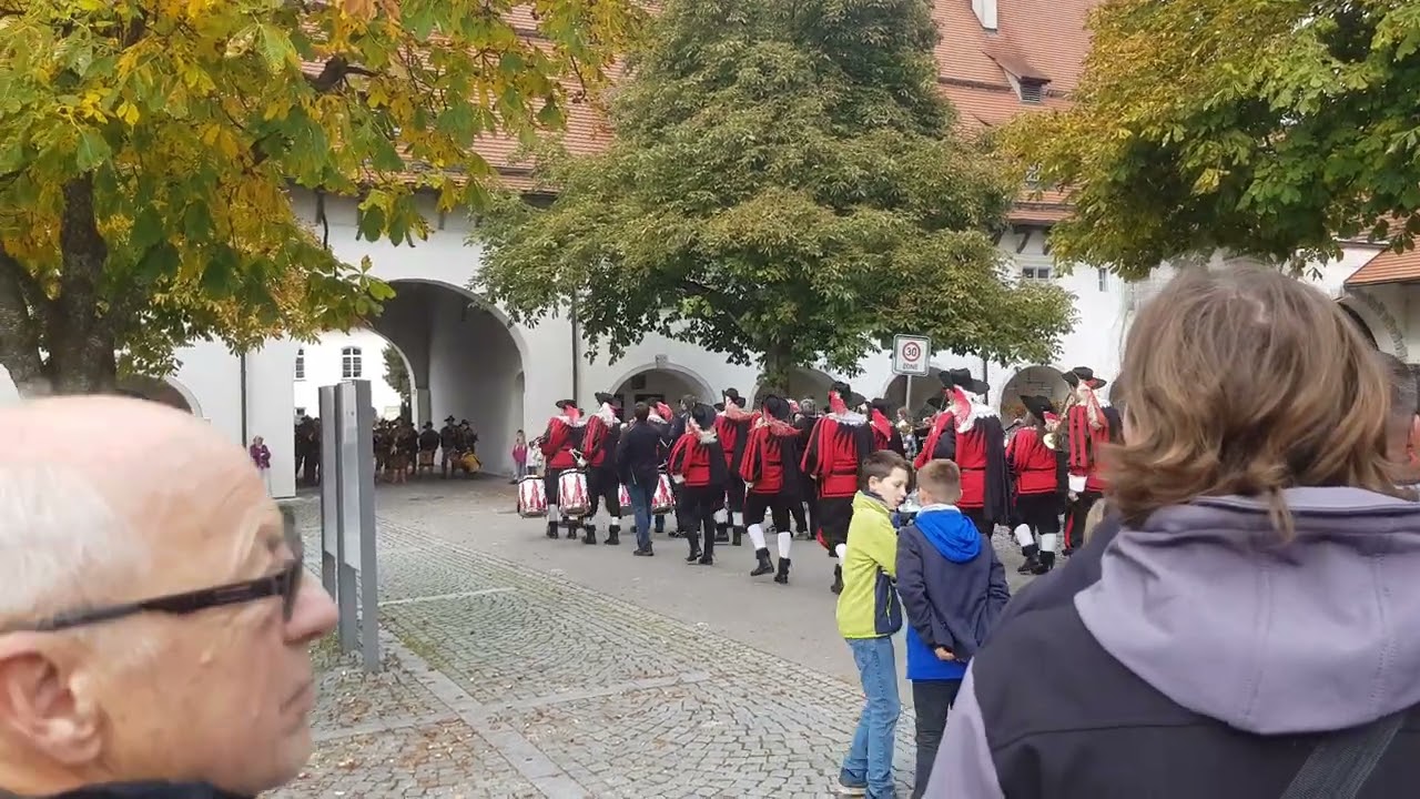Fanfarenzug Sulmingen am 11.10.2025 (40Jahre Fanfarenzug Zell Graf Erbach - Erbach) Video1