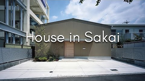 Trapped Between Traffic and Towers… Yet Perfectly Peaceful Inside