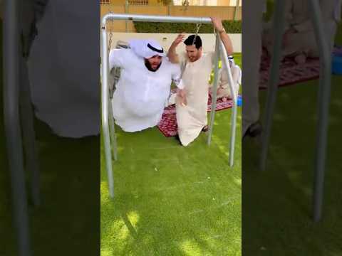يتمرجح الدب مستمتع Viral Shorts Trending Fyp 