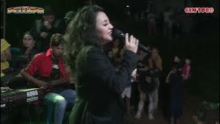 Kertas Dan Api Voc: Mega Wahyudi