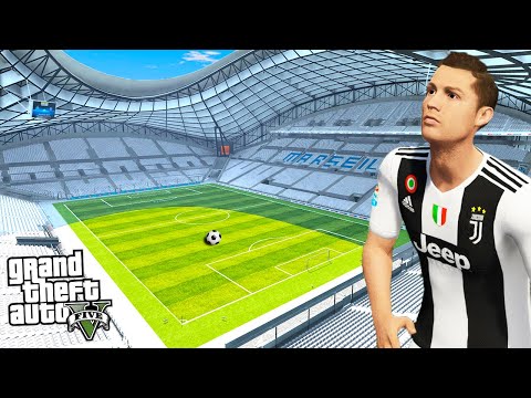 ИГРАЮ ЗА ФУТБОЛИСТА КРИШТИАНУ РОНАЛДУ! ФУТБОЛ НА СТАДИОНЕ! - GTA 5 (МОДЫ ГТА 5)