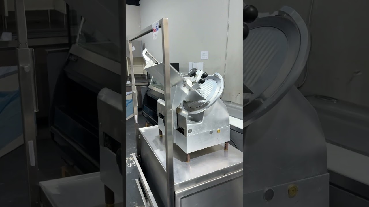 Beautiful Automatic Commercial 12" Deli Slicer. Resto-Market Auction Orlando FL.