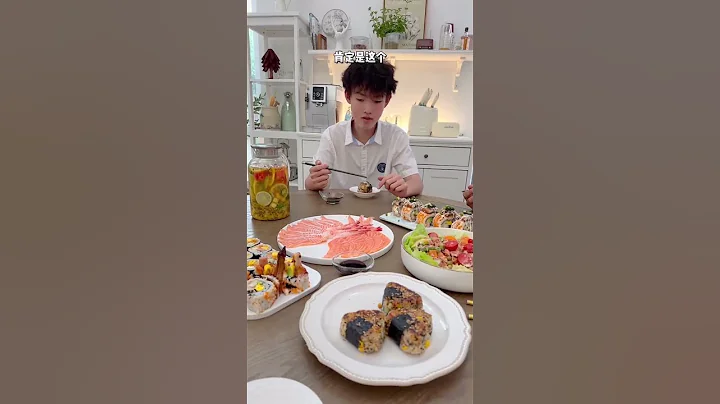 今天是兒子喜歡的壽司餐，兒子非常喜歡#cooking #food #美食教程 #shorts - 天天要聞