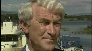 Video thumbnail of "Larry Cunningham-Lovely Leitrim"