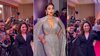 Hottie Shriya Saran And Tamanah Bhatia At Bollywood Hungama Style Icon Award.