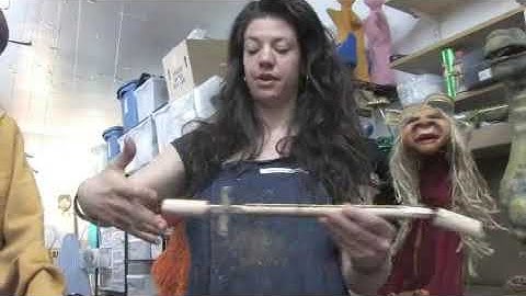 What Is a Bunraku Puppet Wrist Control?