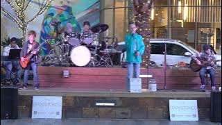 Vienna by @billyjoel  - a CLASSIC!!!! One of the masters of piano, lyrics , vocals and song writing!