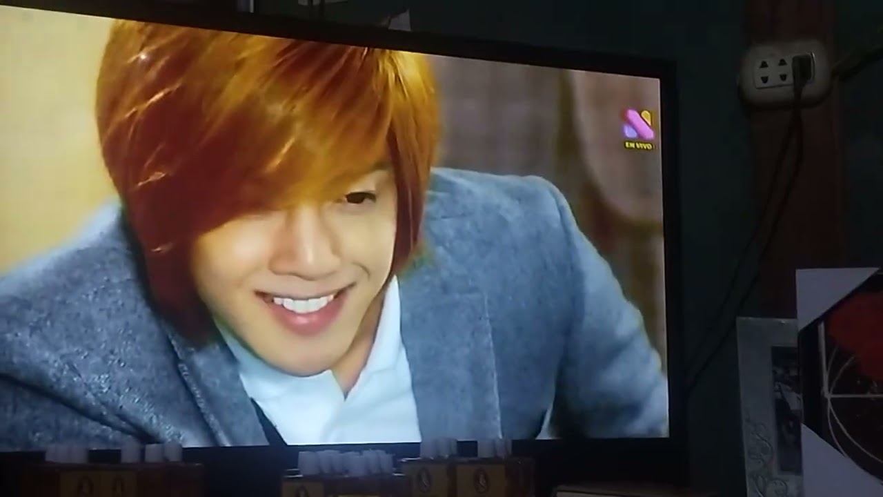 Novella los chicos megor Flores Yandy 🇵🇪💜