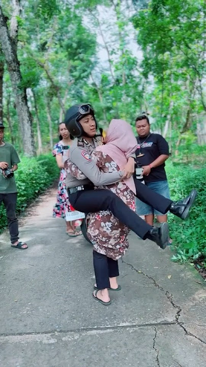 Tips Menggendong Suami