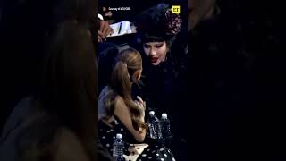 Download Lagu Hands up to the sky! 🙌 #arianagrande and #ladygaga are our galaxy at the #vmas 😍 MP3