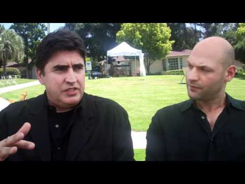 Alfred Molina & Corey Stoll Talk About Their Favor...