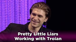 Pretty Little Liars - 