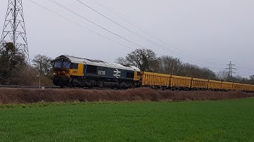 Class 66 66789 (British Rail) BR Large logo working 6M60 approaching Stamford Lincolnshire 17.3.2021