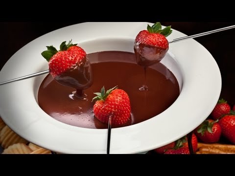 Easy Chocolate Fondue - How to Make The Easiest Way