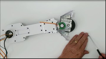 Official Build Your Own R2-D2 Build Diary - Issue 31